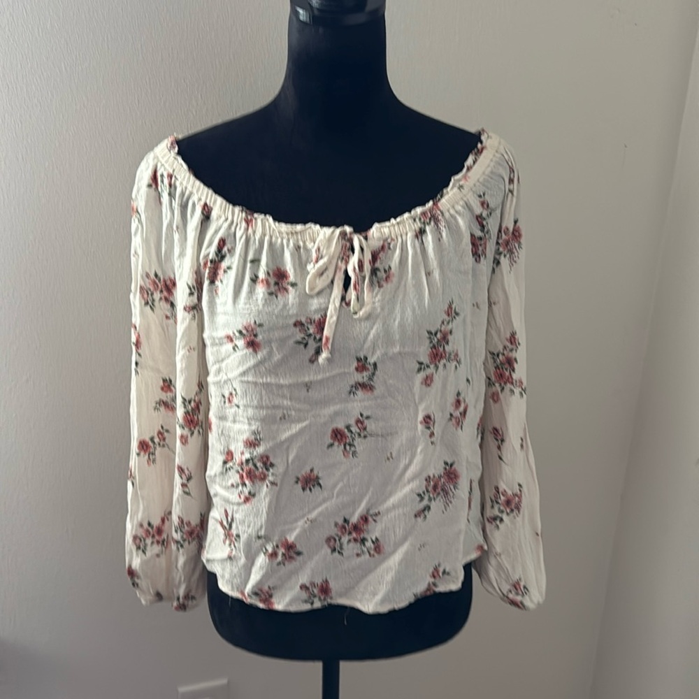 Rewind boho floral print split collar ties balloon sleeves Sz S